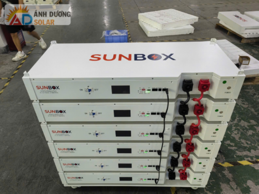 Pin-lưu-trũ-sunbox-7.68kw